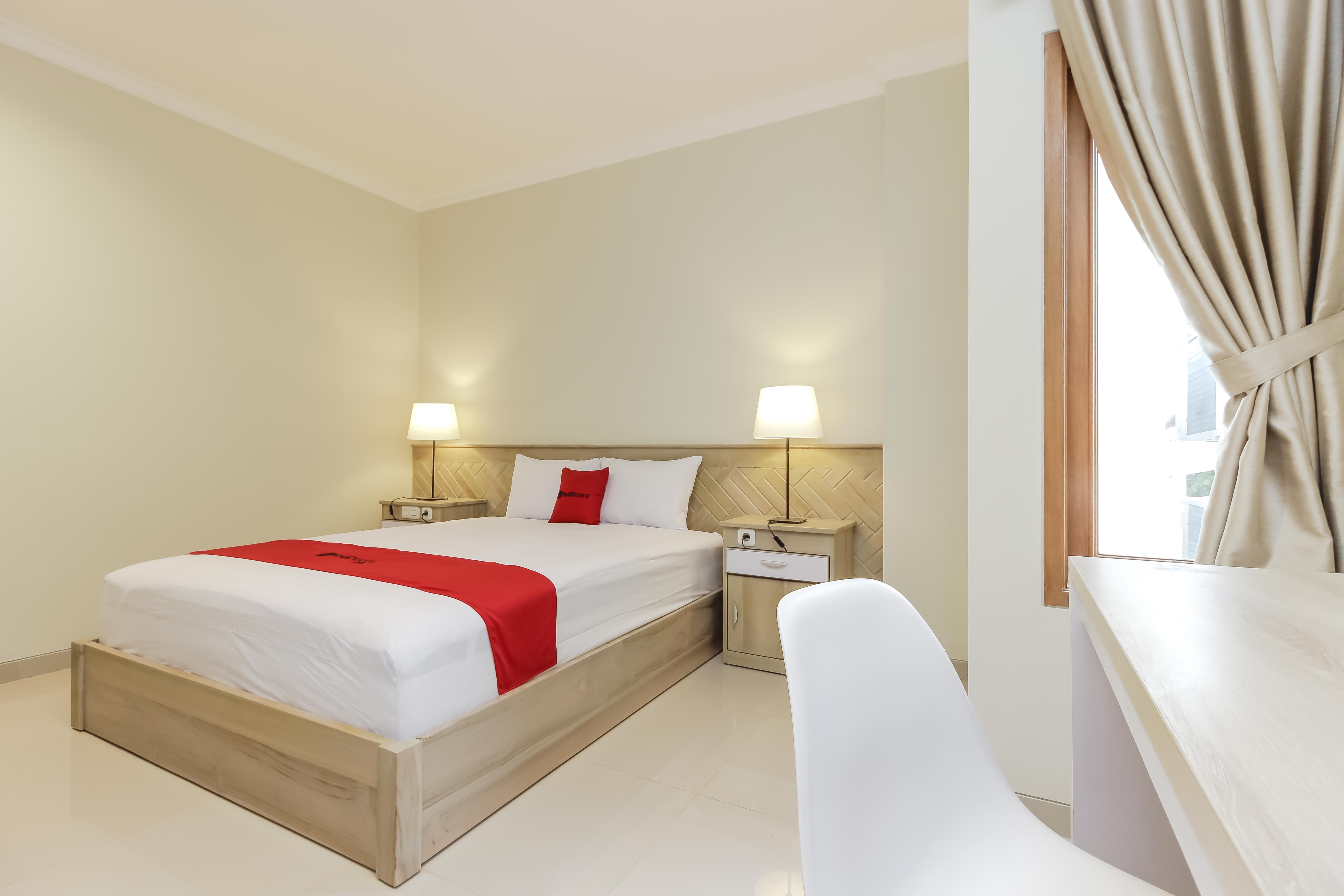Reddoorz Premium Near Ragunan Zoo 2 Jakarta Exterior photo